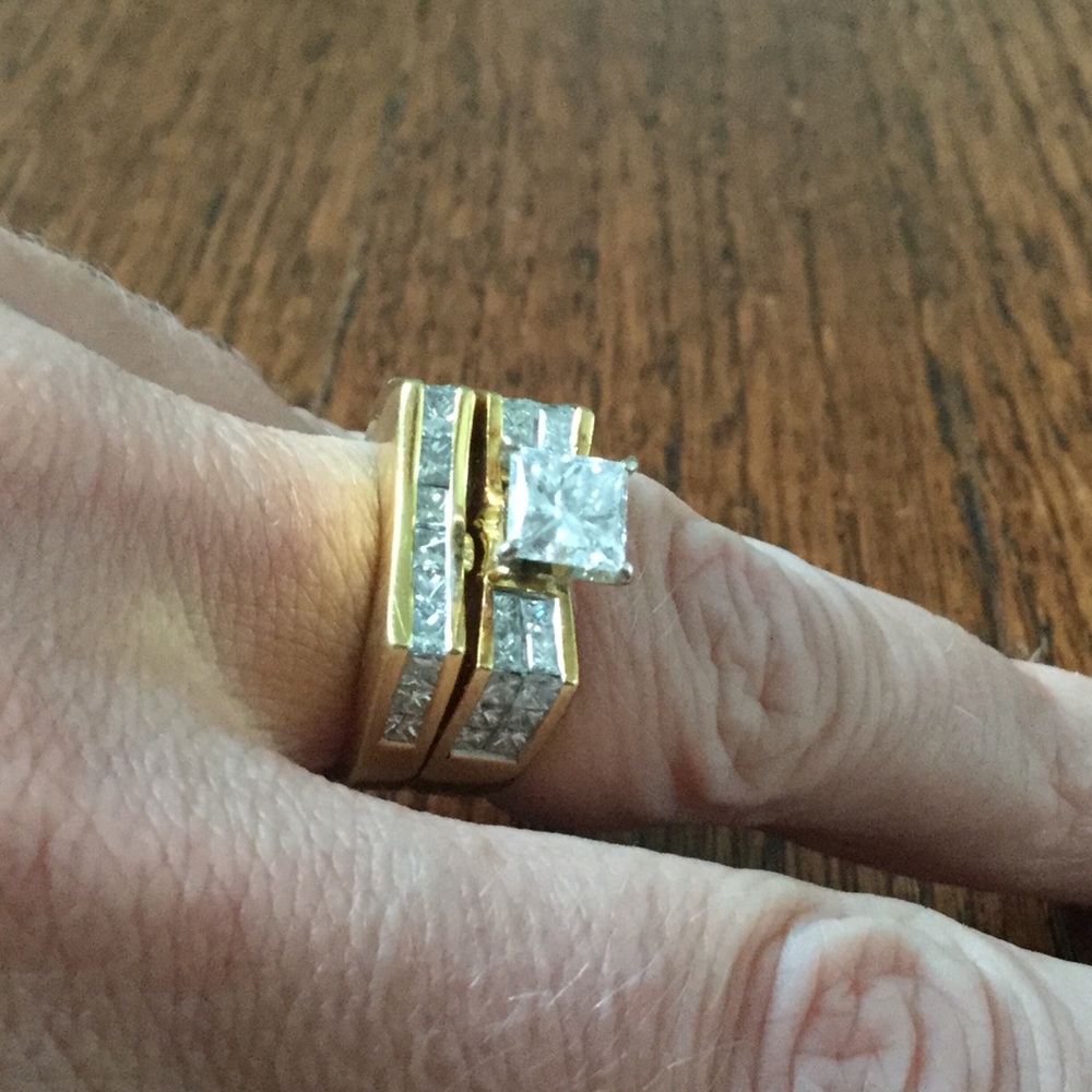 CUSTOM Princess Diamond Set 2.87 CT.TW. D color!